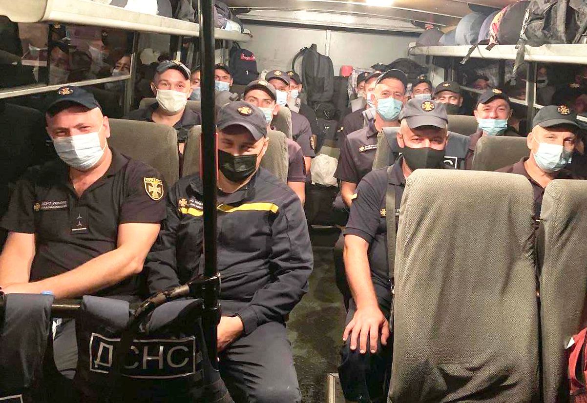Зведений підрозділ рятувальників вирушив на допомогу